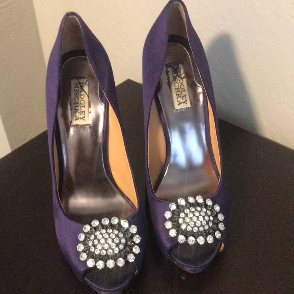 Badgley Mischka Lissa Purple Pumps